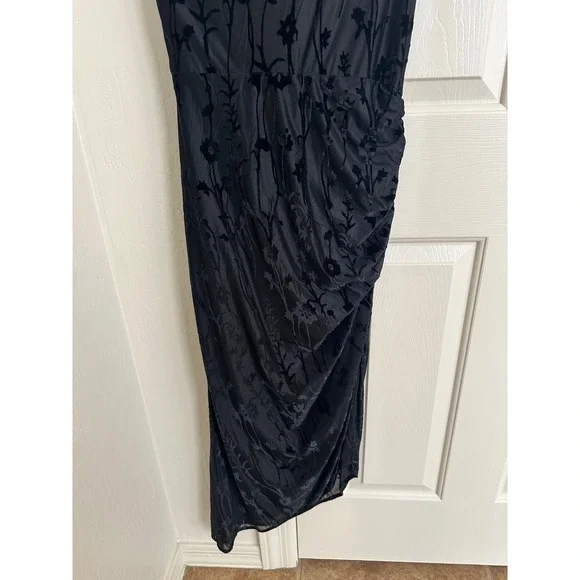 Hutch Black Floral Burnout Velvet One Shoulder Ruched Midi Dress M - Picture 7 of 11